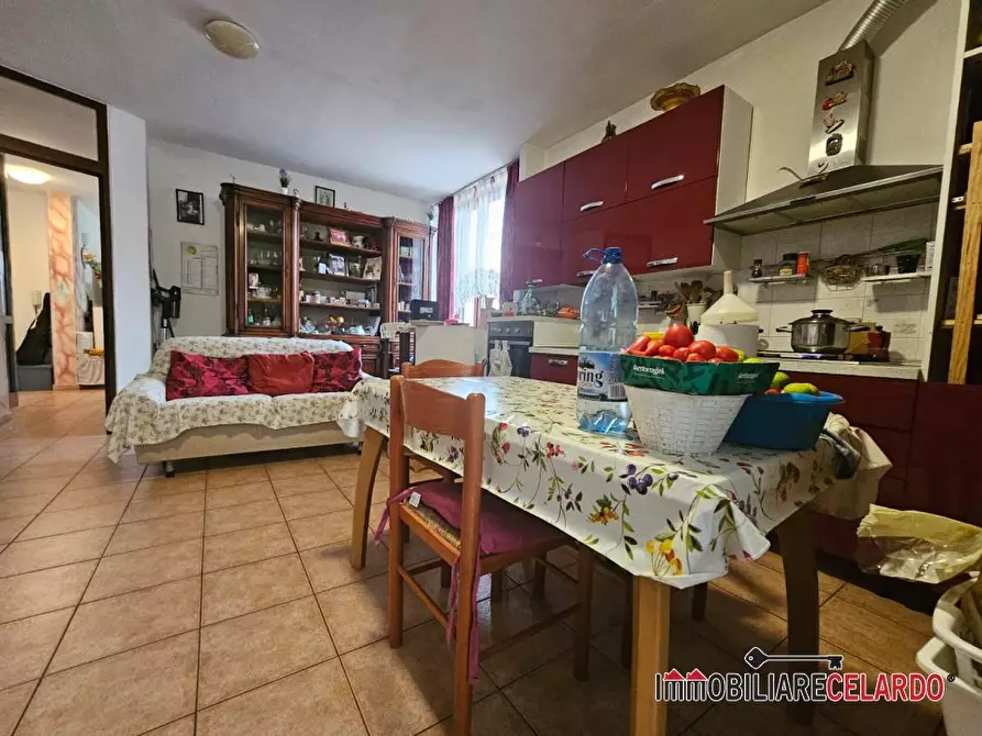 Immagine 8 di Villa in vendita  a Colle Di Val D'elsa