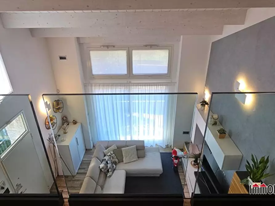 Immagine 6 di Villa in vendita  a Colle Di Val D'elsa