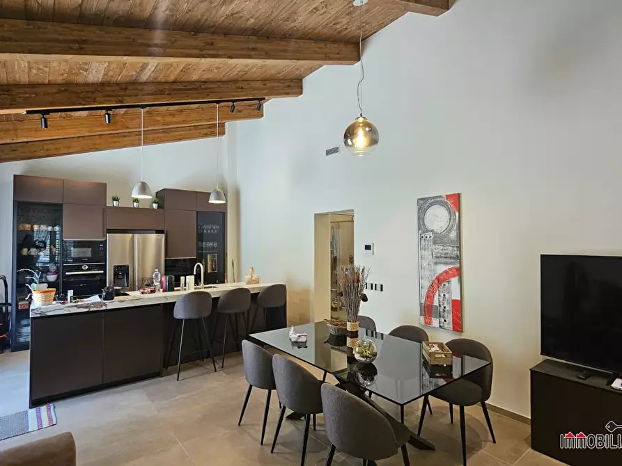 Immagine 10 di Villa in vendita  a Colle Di Val D'elsa