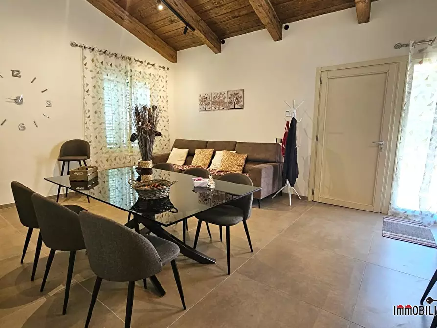 Immagine 9 di Villa in vendita  a Colle Di Val D'elsa