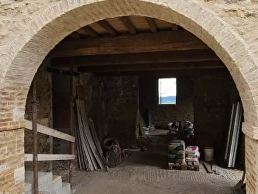 Immagine 8 di Villa in vendita  a Poggibonsi