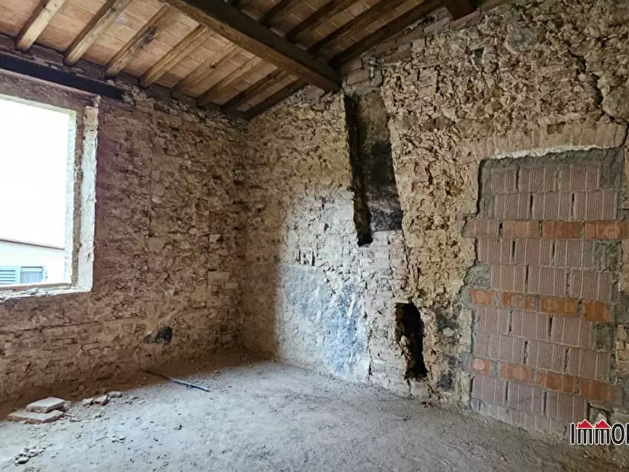 Immagine 6 di Villa in vendita  a Poggibonsi