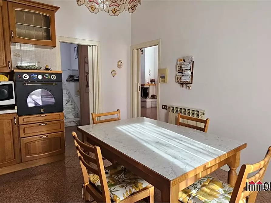 Immagine 10 di Villa in vendita  a Colle Di Val D'elsa