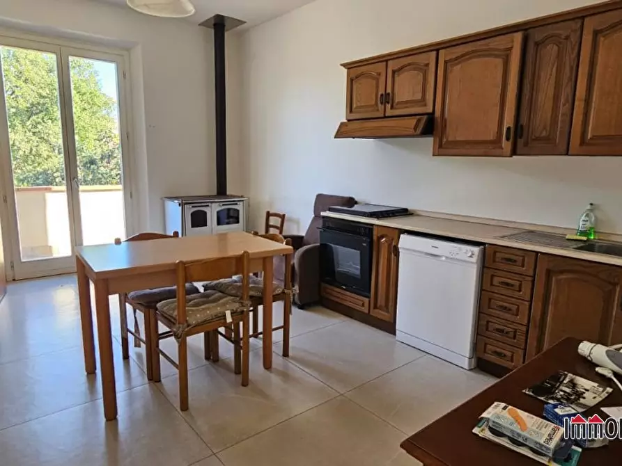 Immagine 2 di Villa in vendita  a Colle Di Val D'elsa