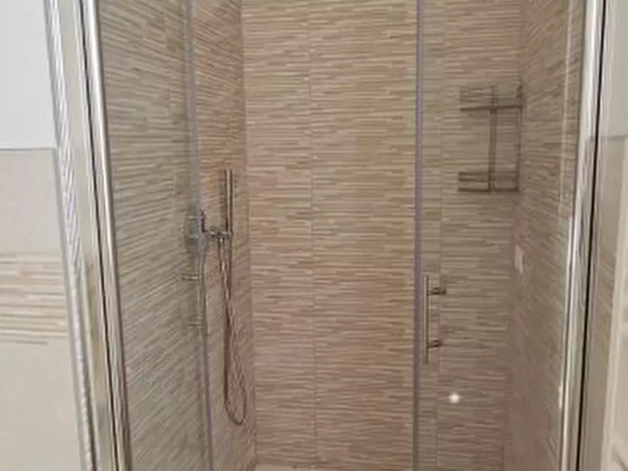 Immagine 9 di Villa in vendita  a Colle Di Val D'elsa