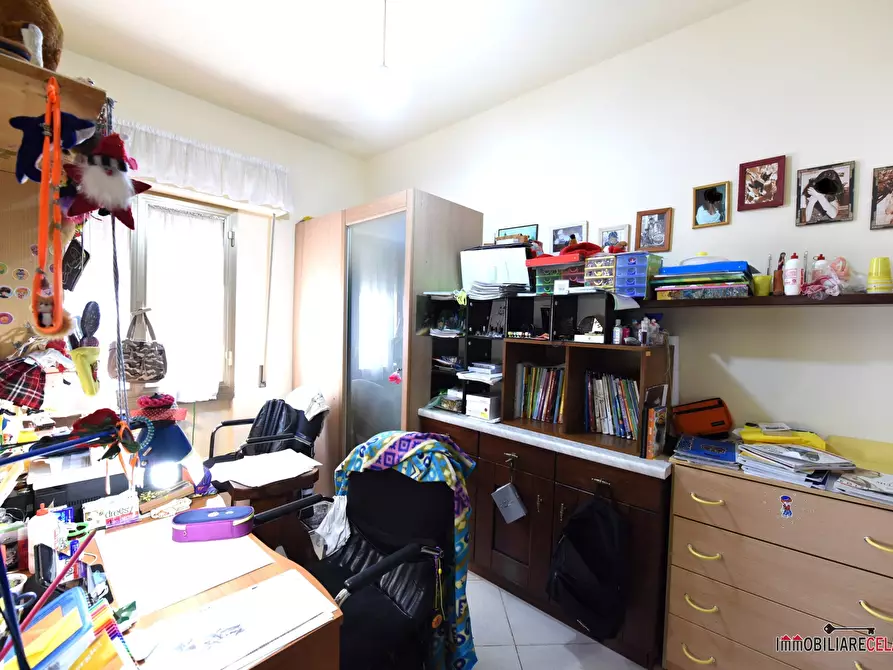 Immagine 9 di Villa in vendita  a Casole D'elsa