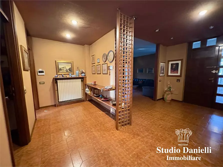 Immagine 3 di Villa in vendita  27 A a Giussano