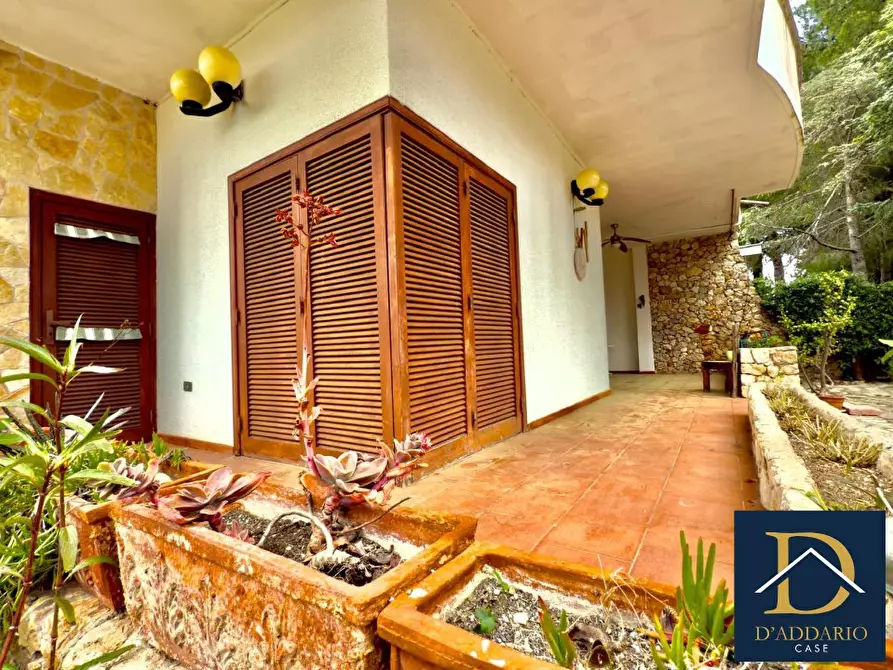 Immagine 6 di Villa in vendita  a Pulsano