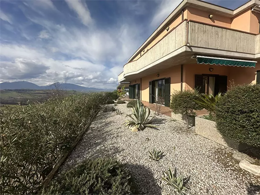 Immagine 10 di Villa in vendita  5 a Bellante