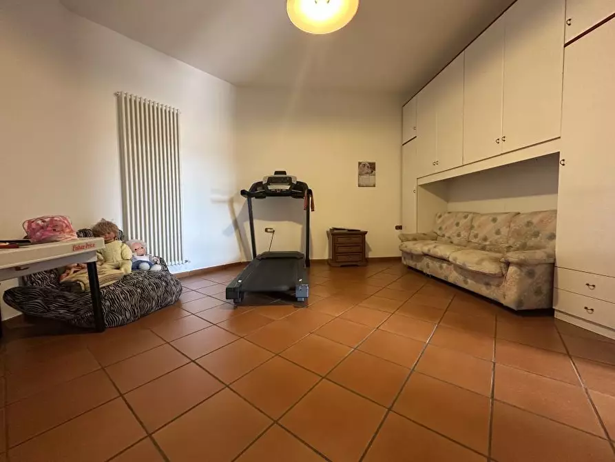 Immagine 6 di Villa in vendita  46 a Sant'omero