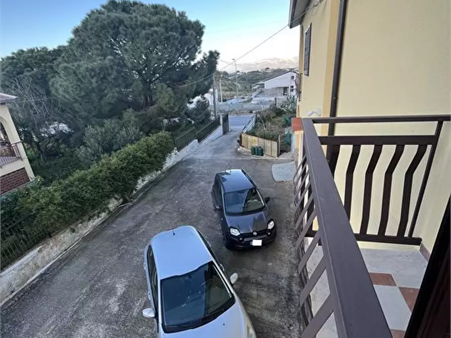 Immagine 8 di Villa in vendita  a Alcamo