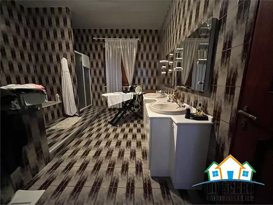 Immagine 4 di Villa in vendita  a Alcamo