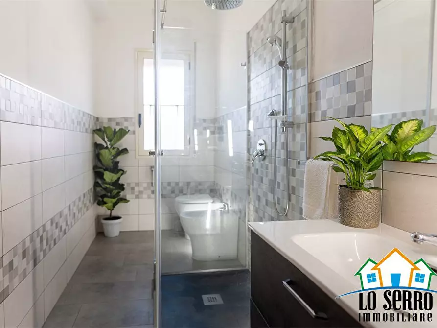 Immagine 10 di Villa in vendita  a Alcamo
