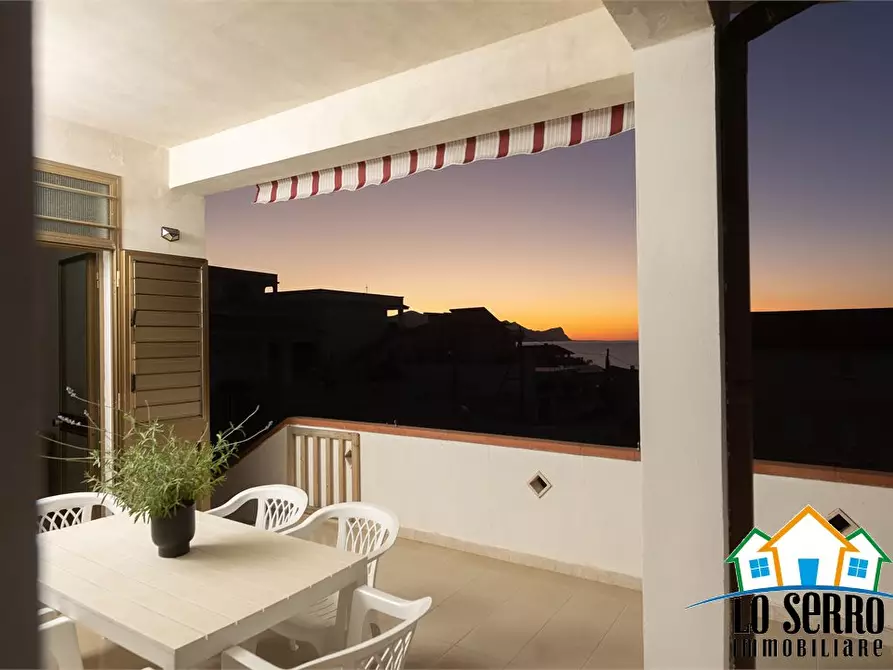 Immagine 4 di Villa in vendita  a Alcamo