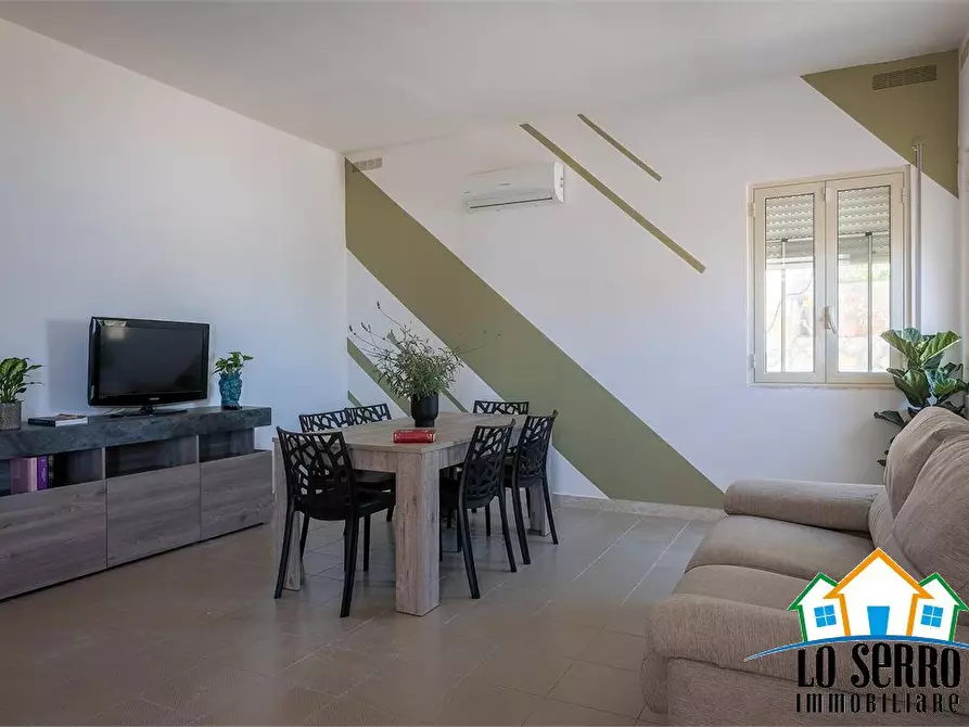 Immagine 8 di Villa in vendita  a Alcamo