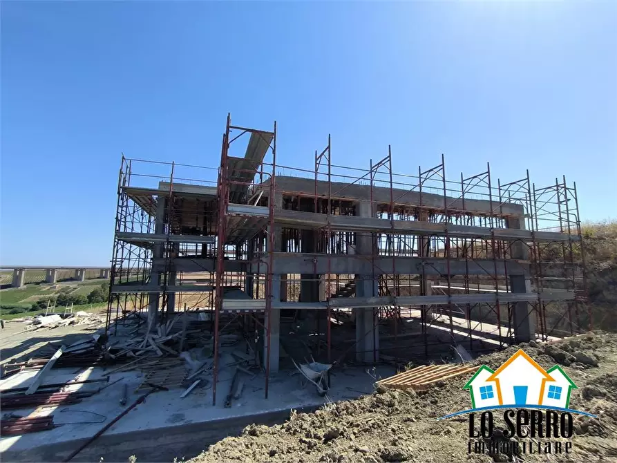 Immagine 2 di Villa in vendita  a Alcamo