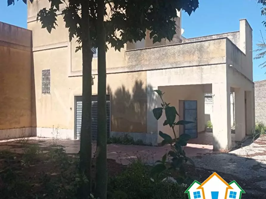 Immagine 3 di Villa in vendita  a Castelvetrano