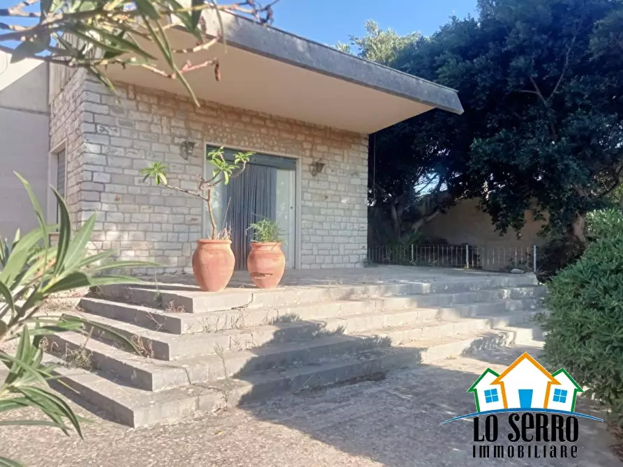 Immagine 5 di Villa in vendita  a Castelvetrano