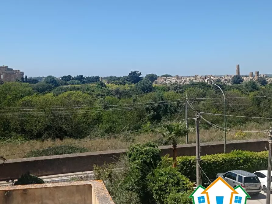 Immagine 8 di Villa in vendita  a Castelvetrano