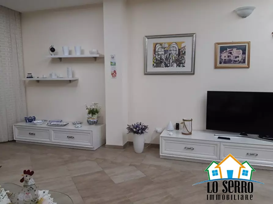 Immagine 2 di Villa in vendita  a Alcamo