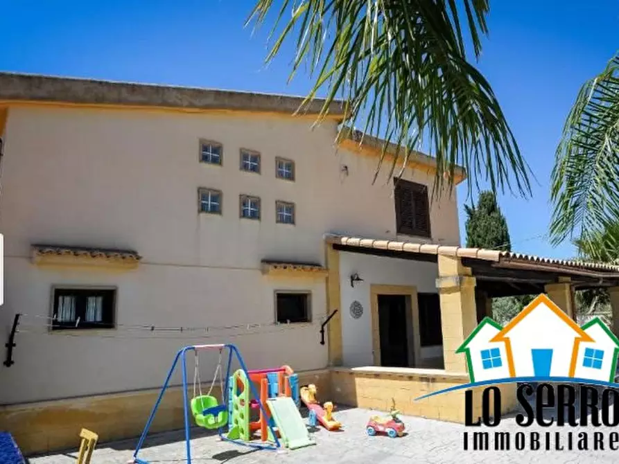Immagine 4 di Villa in vendita  a Castelvetrano