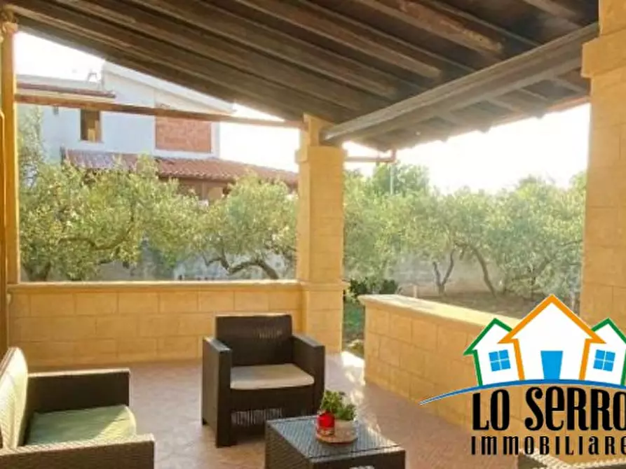 Immagine 10 di Villa in vendita  a Castelvetrano