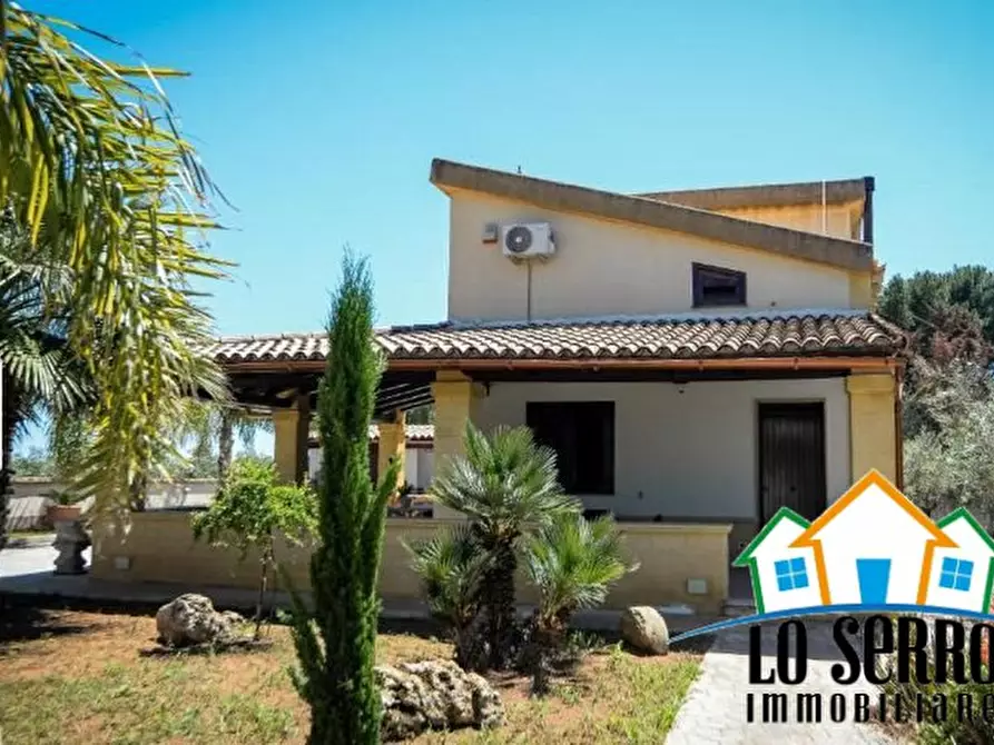 Immagine 3 di Villa in vendita  a Castelvetrano