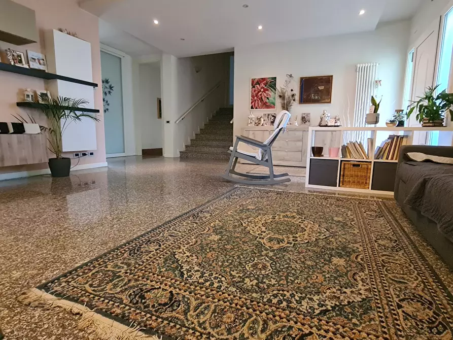 Immagine 4 di Villa in vendita  a Santa Maria Di Sala