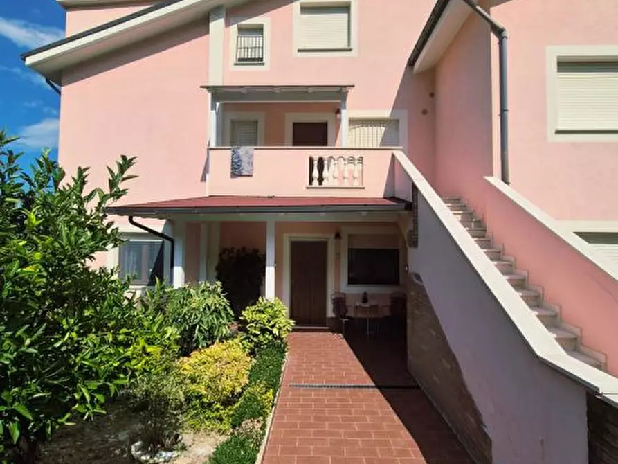 Immagine 2 di Villetta a schiera in vendita  93 a Bucchianico