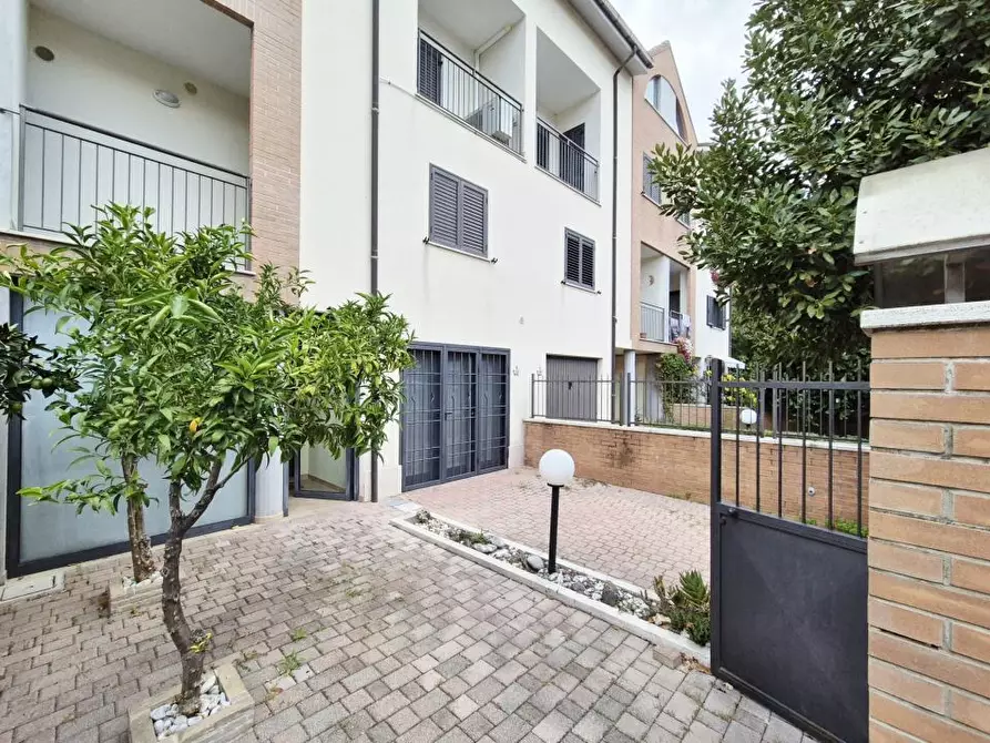 Immagine 6 di Villetta a schiera in vendita  11 a Roccamontepiano