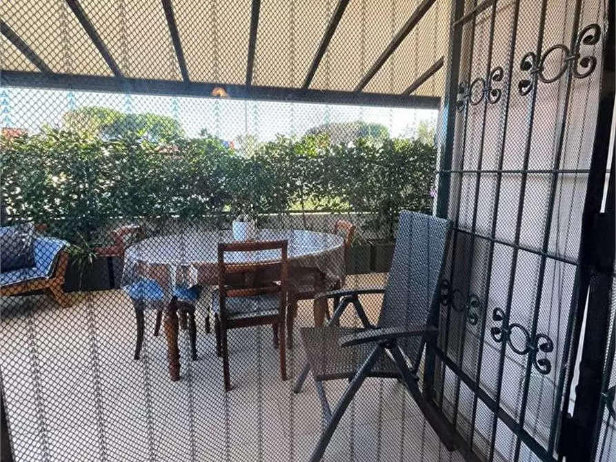 Immagine 5 di Villetta a schiera in vendita  a Viareggio