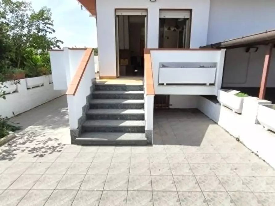 Immagine 9 di Villetta a schiera in vendita  12 a Pescara