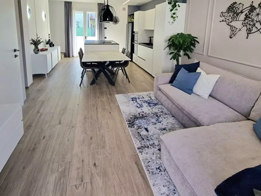 Immagine 3 di Villetta a schiera in vendita  a Thiene