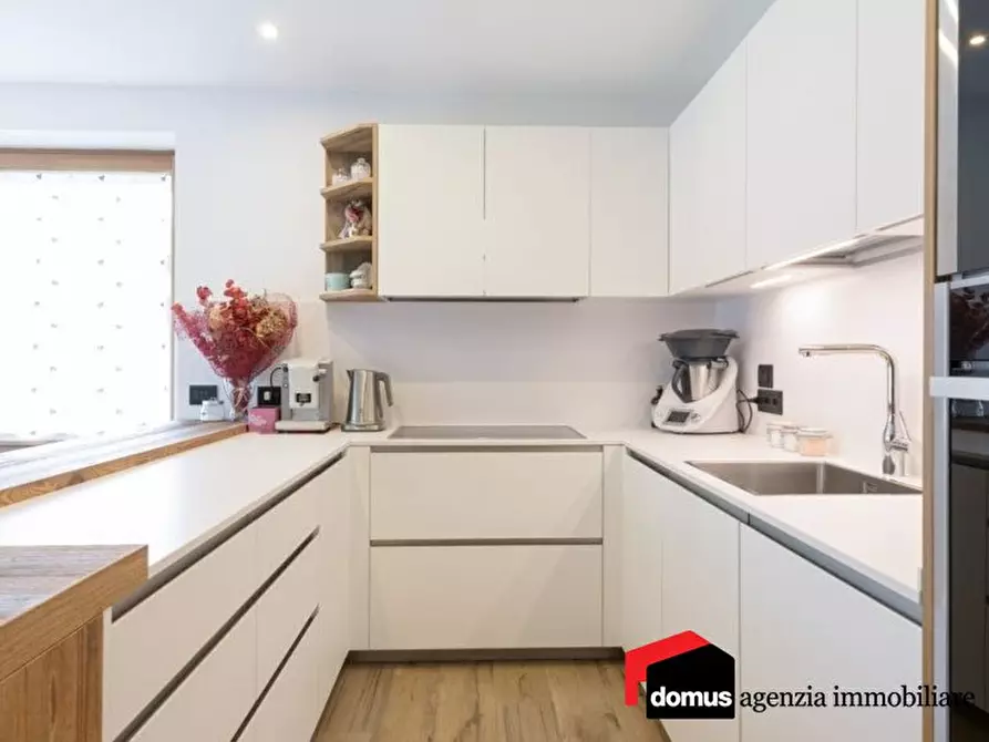 Immagine 4 di Villetta a schiera in vendita  a Tonezza Del Cimone