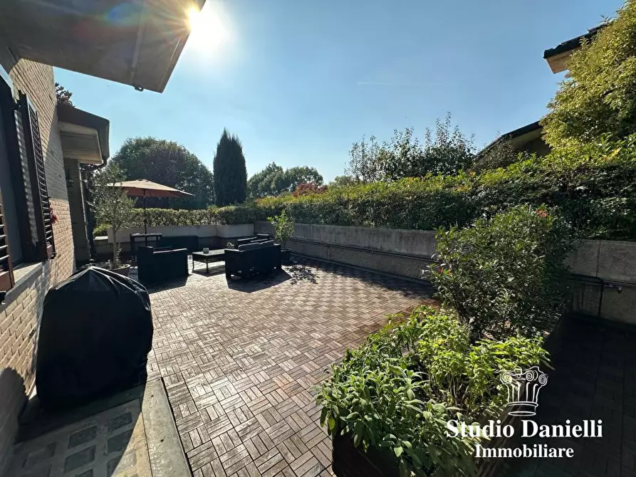 Immagine 6 di Villa in vendita  17 a Verano Brianza