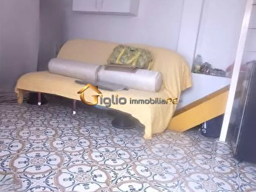 Immagine 3 di Villa in vendita  a Formia