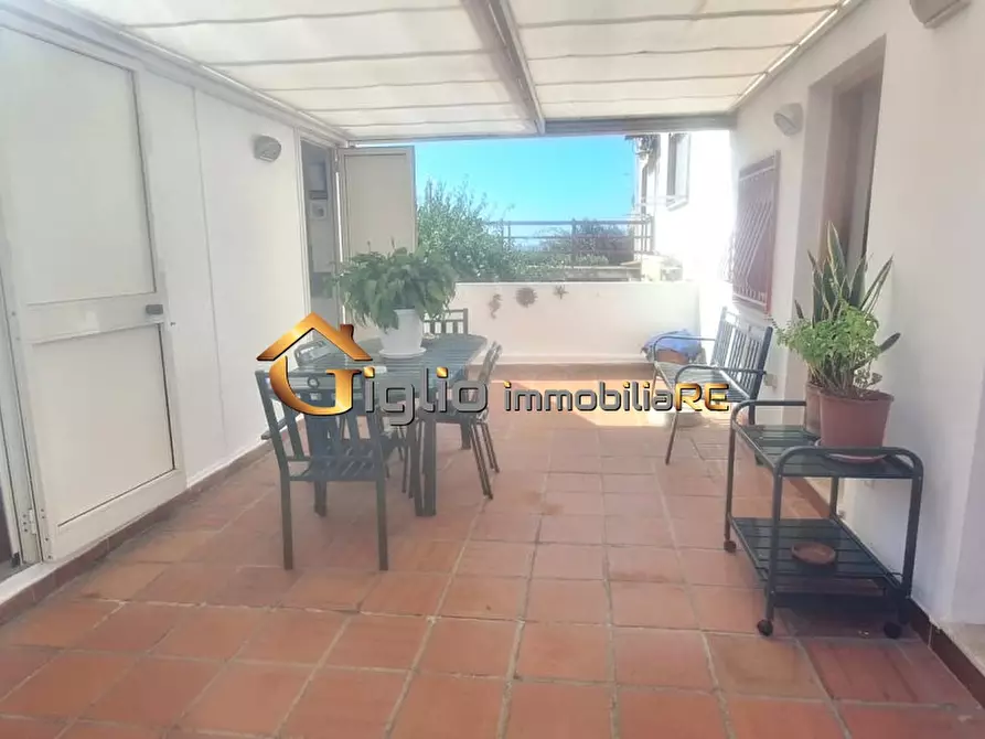 Immagine 2 di Villa in vendita  a Formia