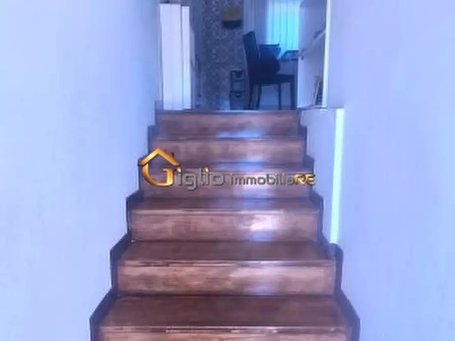 Immagine 4 di Villa in vendita  a Formia