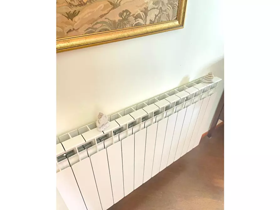 Immagine 10 di Appartamento in vendita  a Palermo