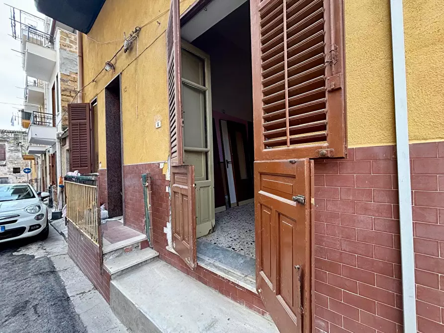 Immagine 2 di Appartamento in vendita  a Casteldaccia