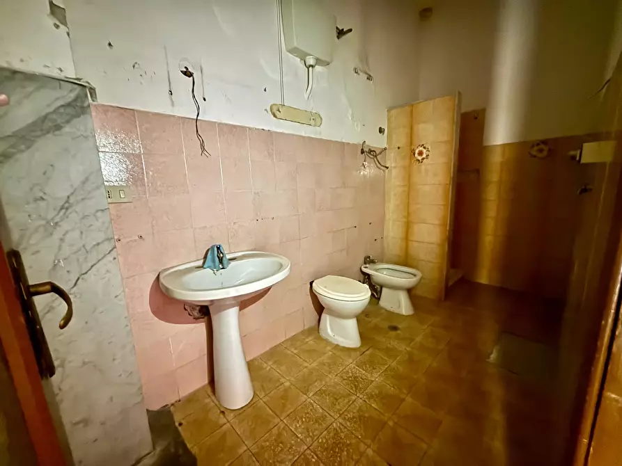 Immagine 9 di Appartamento in vendita  a Casteldaccia