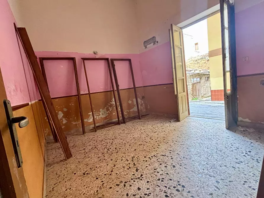 Immagine 5 di Appartamento in vendita  a Casteldaccia