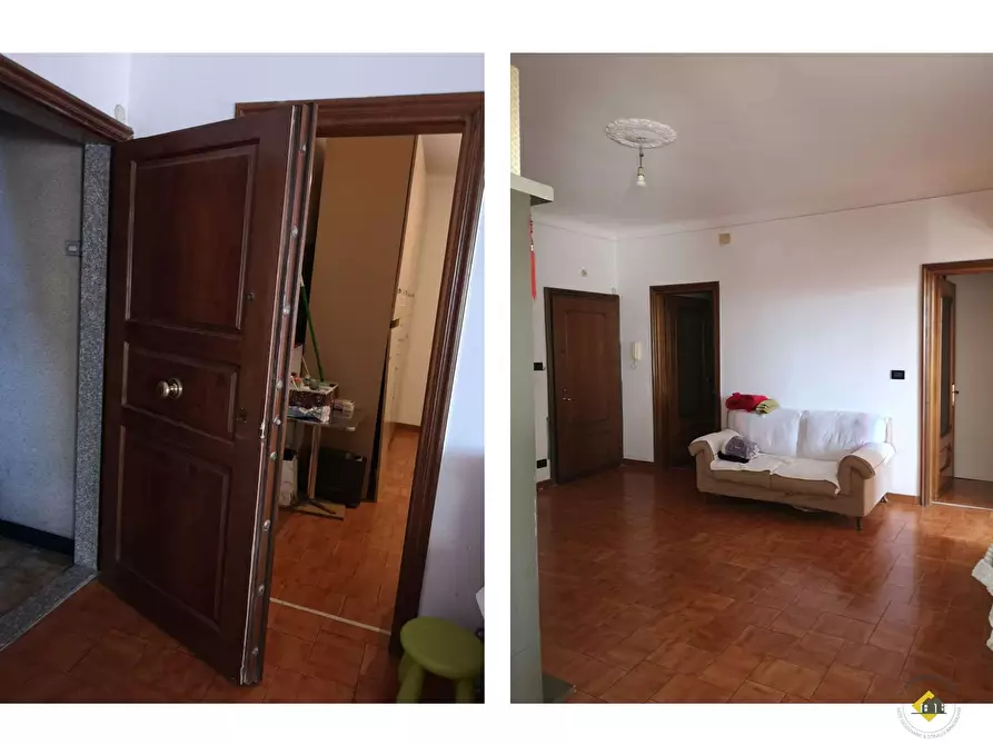 Immagine 6 di Appartamento in vendita  42 a Genova