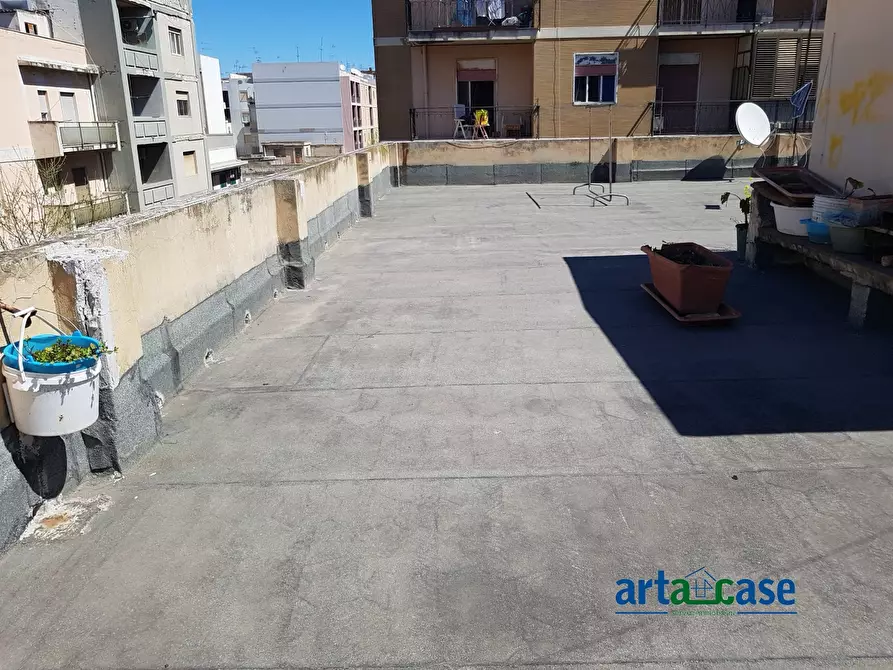 Immagine 8 di Palazzo in vendita  98 a Messina