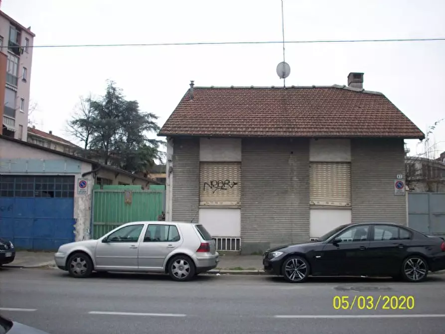 Immagine 3 di Terreno edificabile in vendita  a Torino