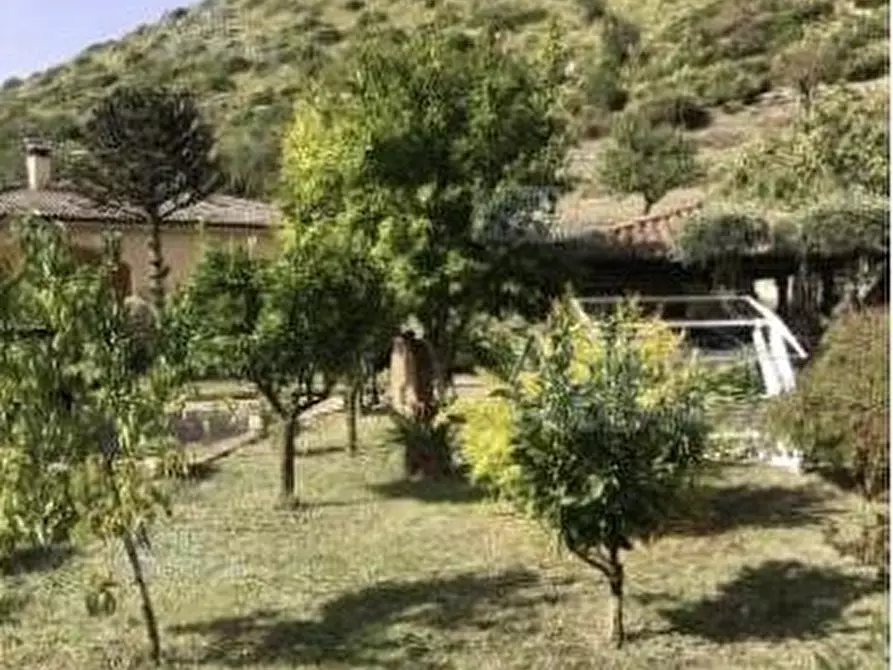 Immagine 2 di Villa in vendita  49 a Maenza