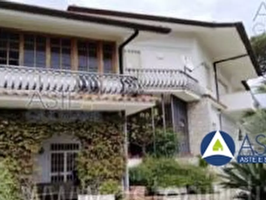 Immagine 9 di Villa in vendita  3 a Sabaudia