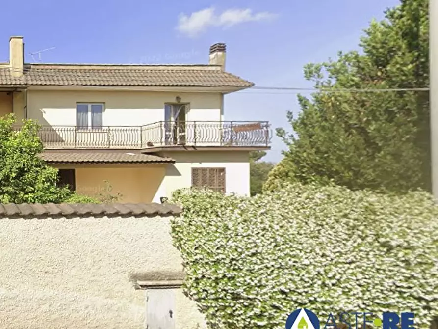 Immagine 1 di Villa in vendita  9 a Aprilia