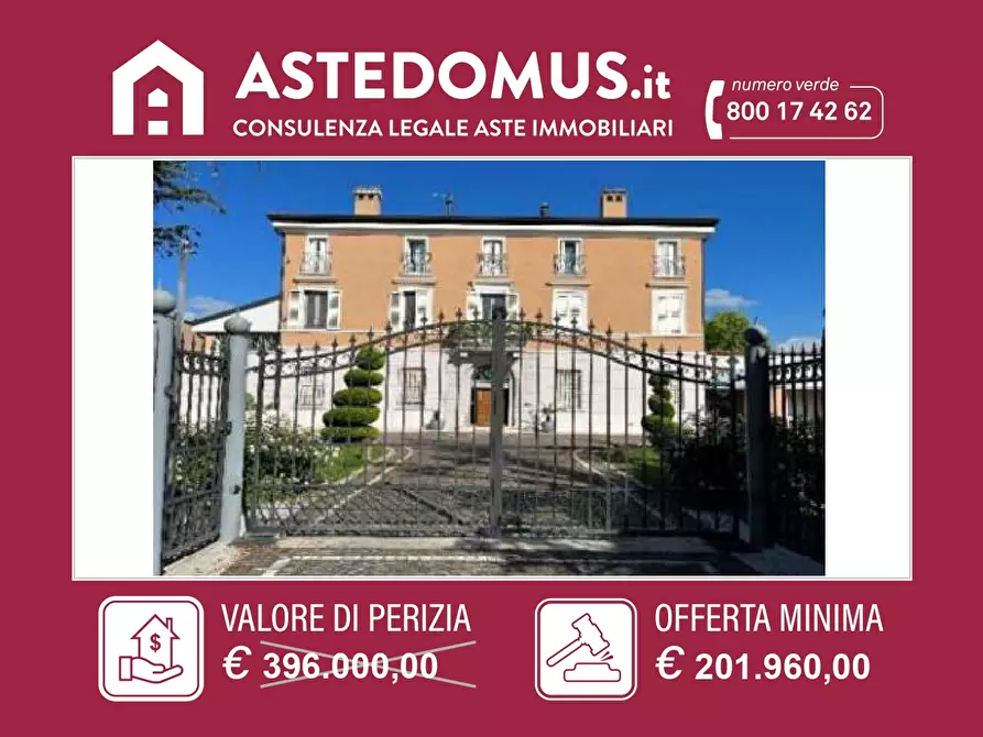 Immagine 1 di Villa in vendita  10 a Castelbelforte