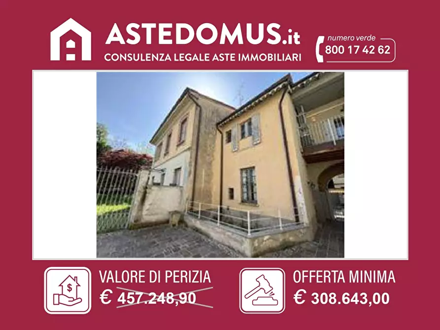 Immagine 1 di Villa in vendita  35 a Ronco Briantino